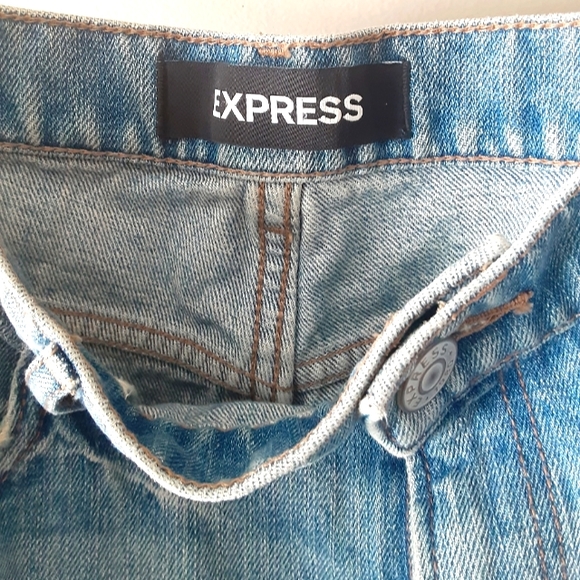 Distressed high rise jeans size 6 - Picture 3 of 8